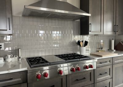 Kitchen professionally cleaned by CR Maids deep cleaning service